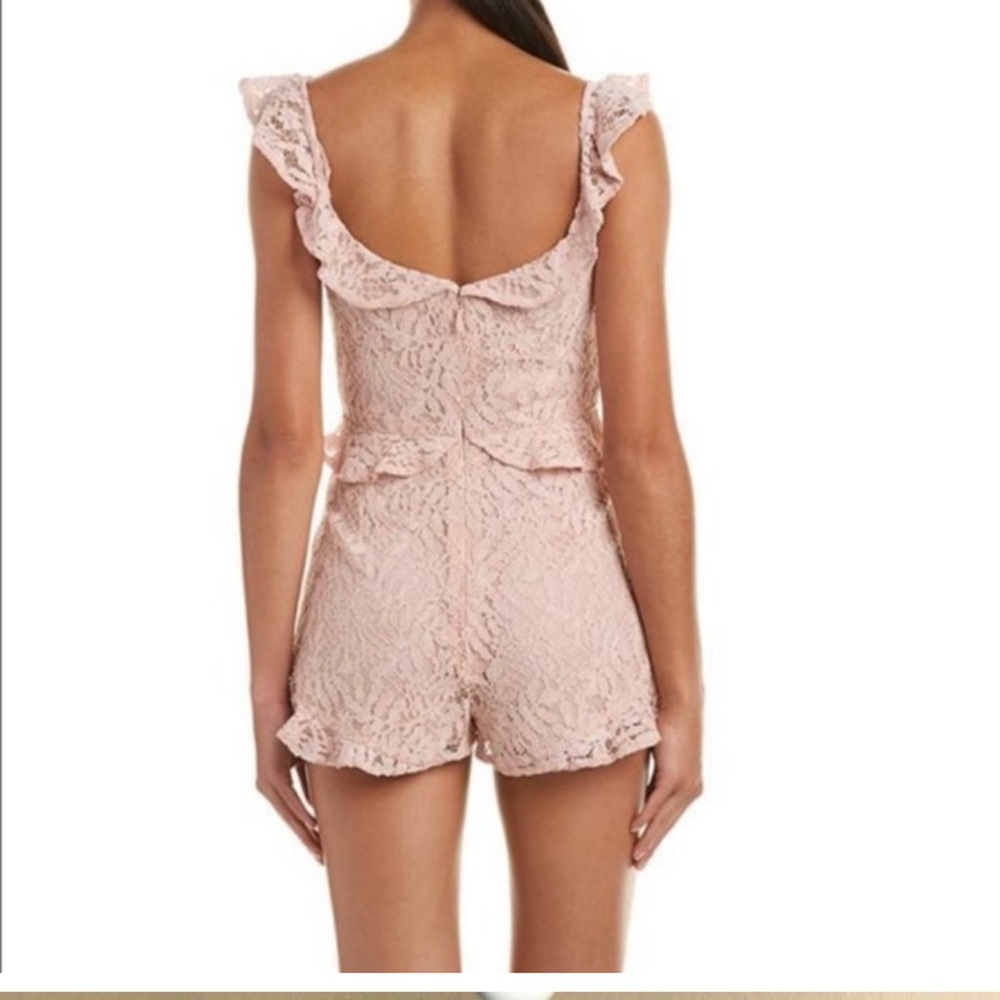 NWT BCBG Dusty Rose pick laces Romper 🌸